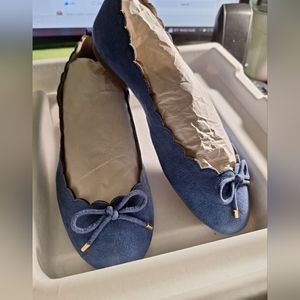 BUY IT NOW 50% Lands End Scalloped Edge Gold Tip Ties Powder Blue Suede Slip 6.5